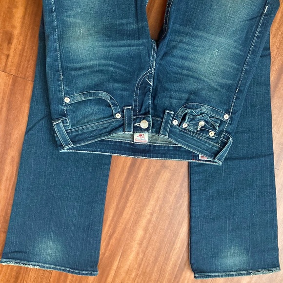 True Religion Medium Wash Bootleg Jeans - Picture 5 of 6